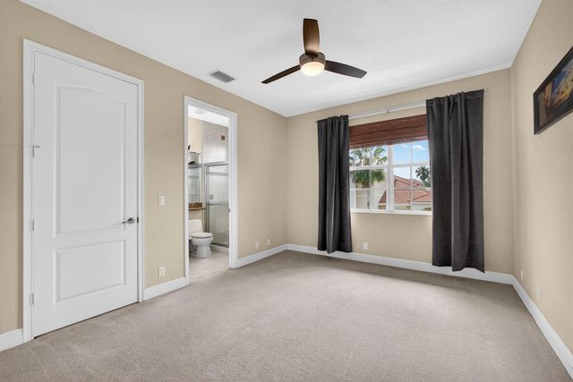 4710 Artesa Way E, Palm Beach Gardens, FL 33418