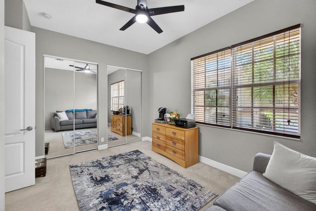 4710 Artesa Way E, Palm Beach Gardens, FL 33418
