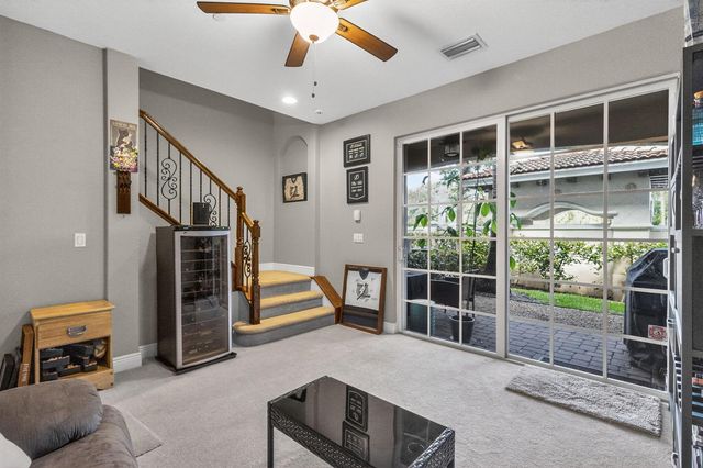4710 Artesa Way E, Palm Beach Gardens, FL 33418