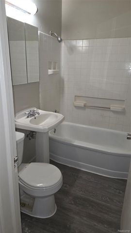 733 Vermilya Avenue, Flint, MI 48507