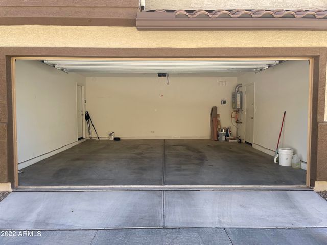 16623 W CULVER Street, Goodyear, AZ 85338