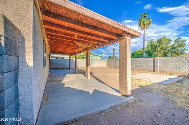 8313 W MULBERRY Drive, Phoenix, AZ 85037