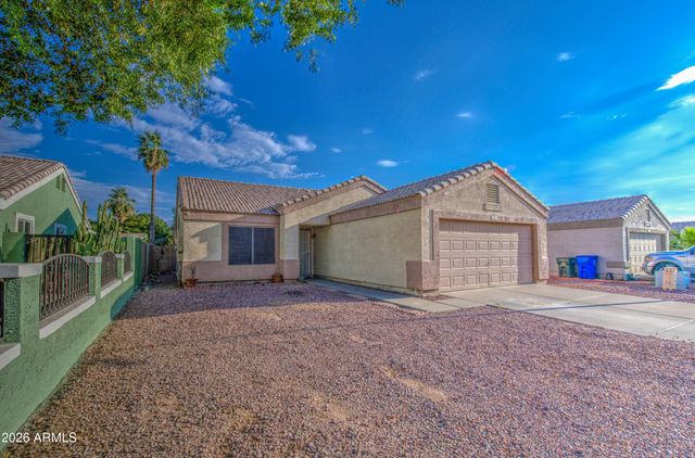 8313 W MULBERRY Drive, Phoenix, AZ 85037