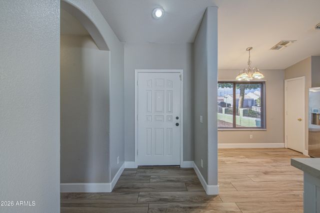 8313 W MULBERRY Drive, Phoenix, AZ 85037