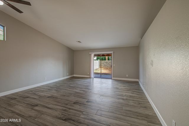 8313 W MULBERRY Drive, Phoenix, AZ 85037