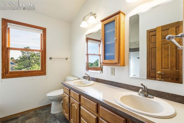 185 Thames Drive, Colorado Springs, CO 80906