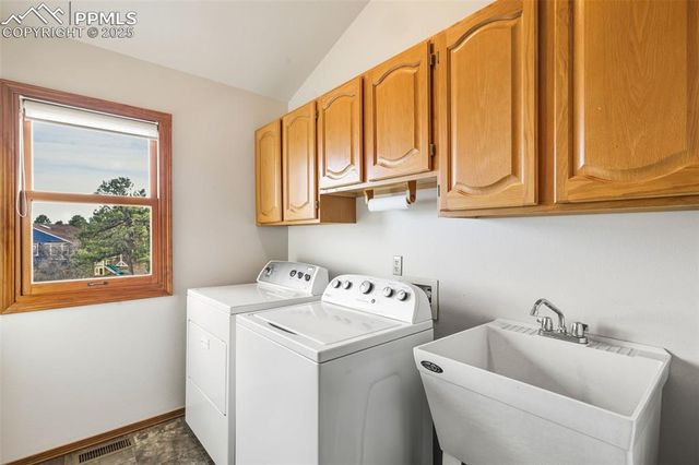 185 Thames Drive, Colorado Springs, CO 80906