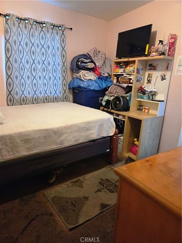 6605 West, Inglewood, CA 90302