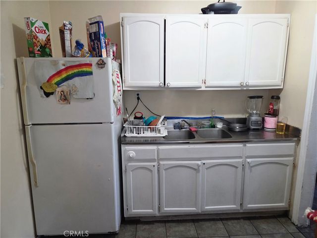 6605 West, Inglewood, CA 90302