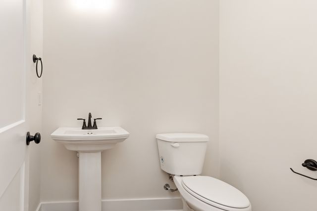 313 Jasmine Park, Hermitage, TN 37076