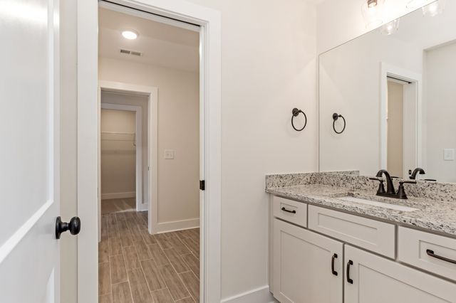 313 Jasmine Park, Hermitage, TN 37076