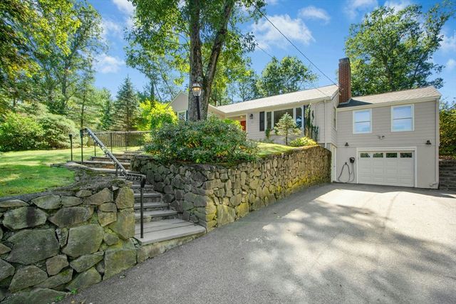 71 Brookside Rd, Needham, MA 02492
