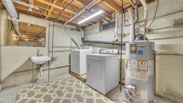 W2184 Rowe ROAD, Sheboygan, WI 53083