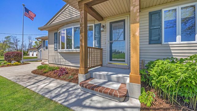 W2184 Rowe ROAD, Sheboygan, WI 53083