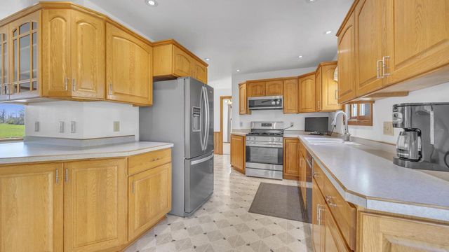W2184 Rowe ROAD, Sheboygan, WI 53083