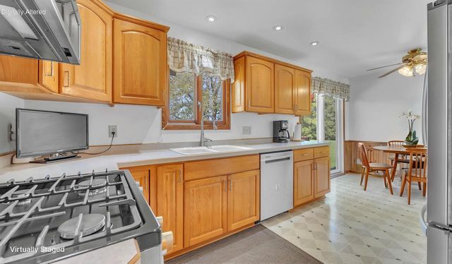 W2184 Rowe ROAD, Sheboygan, WI 53083