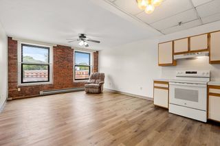 80 Foster St 306, Peabody, MA 01960
