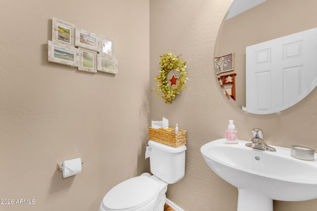 5004 S St Claire Circle, Mesa, AZ 85212