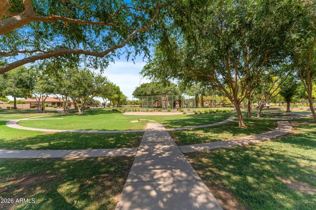 5004 S St Claire Circle, Mesa, AZ 85212