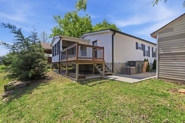 325 S Shore Dr, Antioch, TN 37013