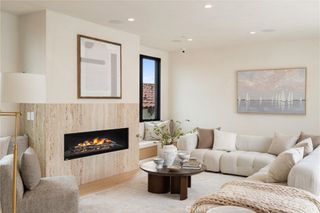 409 Crest Drive, Manhattan Beach, CA 90266