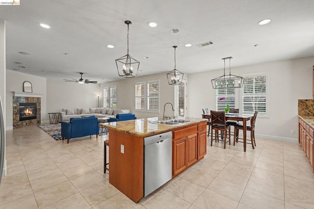 1276 Prominent Drive, Brentwood, CA 94513