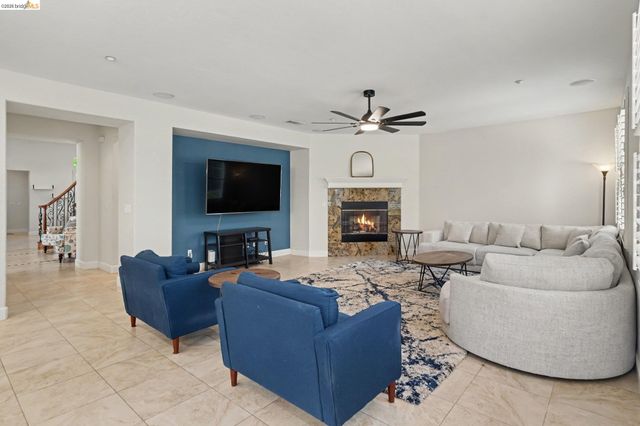 1276 Prominent Drive, Brentwood, CA 94513