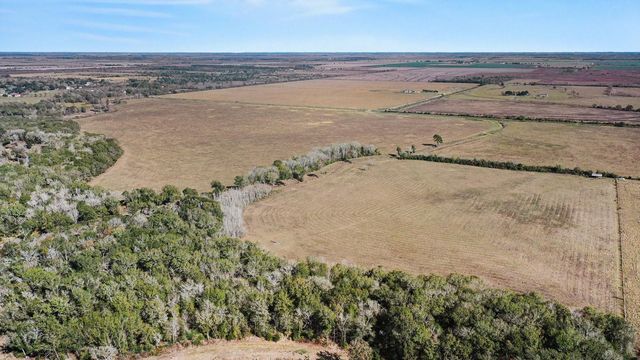 TBD Fm 562, Anahuac, TX 77514