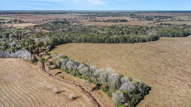 TBD Fm 562, Anahuac, TX 77514