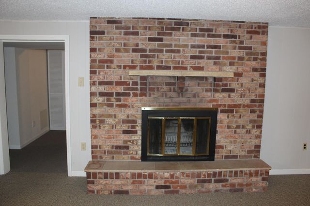 421 Dale Avenue, Moorhead, MN 56560