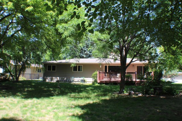 421 Dale Avenue, Moorhead, MN 56560