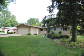 421 Dale Avenue, Moorhead, MN 56560