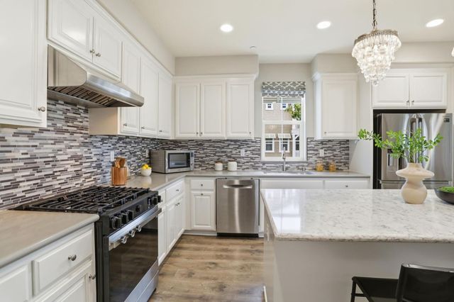 241 Wild Rose Way, Milpitas, CA 95035
