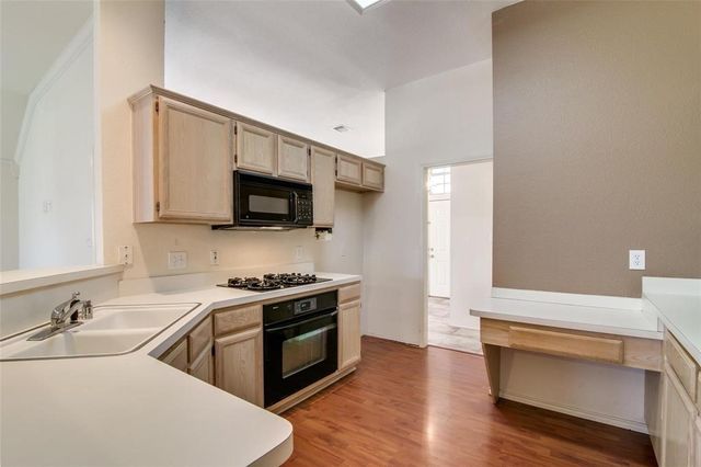 7210 Gillon Drive, Rowlett, TX 75089