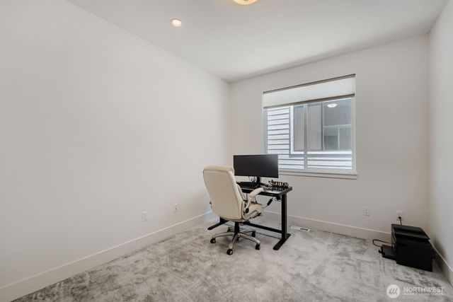 24503 NE 18th Street, Sammamish, WA 98074