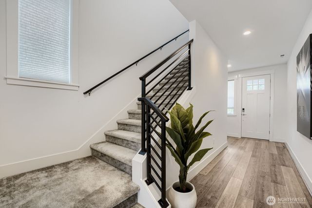 24503 NE 18th Street, Sammamish, WA 98074