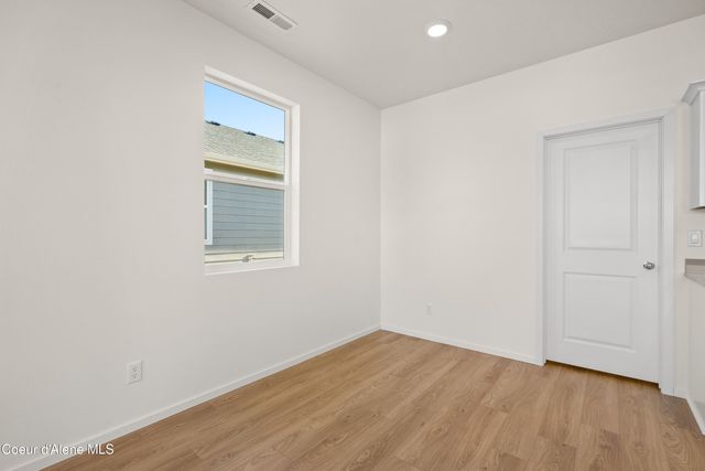 5294 E Aquila Ave, Post Falls, ID 83854