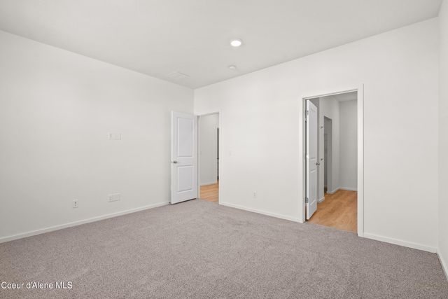 5294 E Aquila Ave, Post Falls, ID 83854