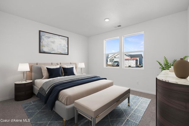 5294 E Aquila Ave, Post Falls, ID 83854