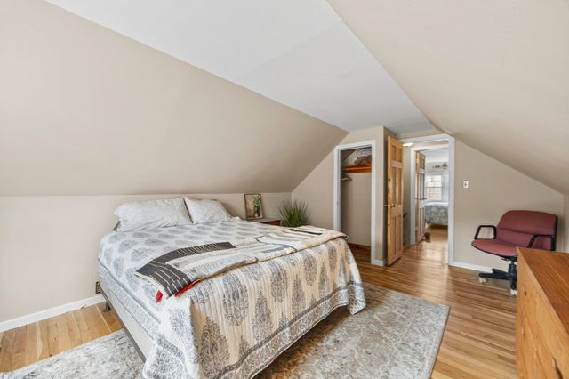254 Mccarthy Ave, Chicopee, MA 01020