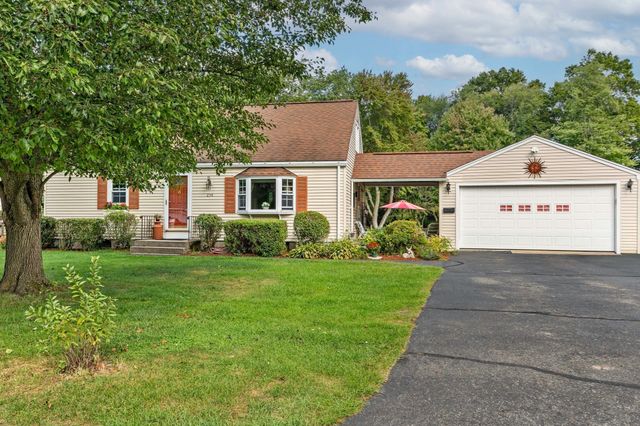 254 Mccarthy Ave, Chicopee, MA 01020