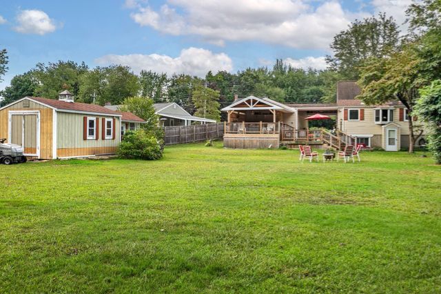 254 Mccarthy Ave, Chicopee, MA 01020