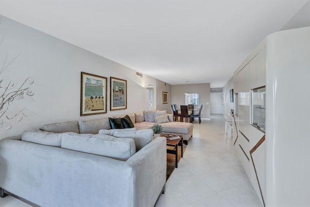 3001 Lincoln A 3001, Boca Raton, FL 33434