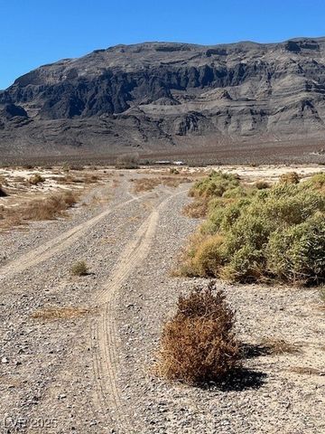 6100 North Tropicana Place, Pahrump, NV 89060