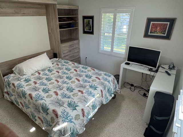 812 E 13TH AVENUE, New Smyrna Beach, FL 32169