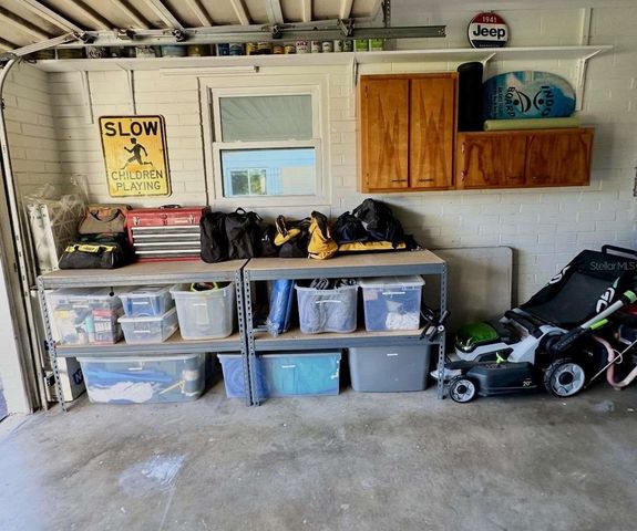 812 E 13TH AVENUE, New Smyrna Beach, FL 32169