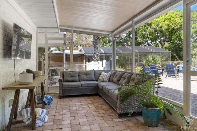812 E 13TH AVENUE, New Smyrna Beach, FL 32169