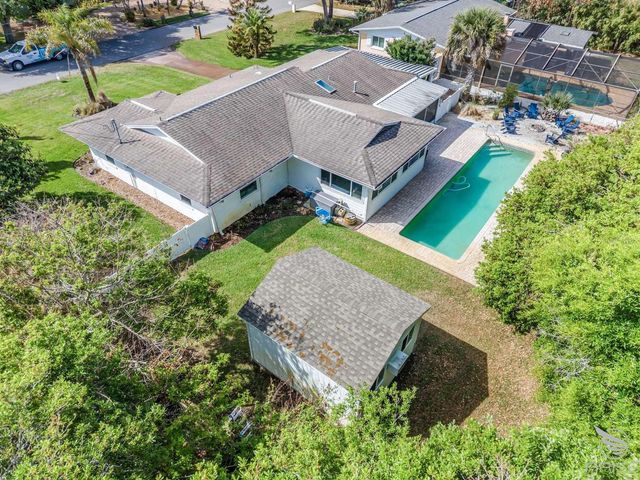 812 E 13TH AVENUE, New Smyrna Beach, FL 32169