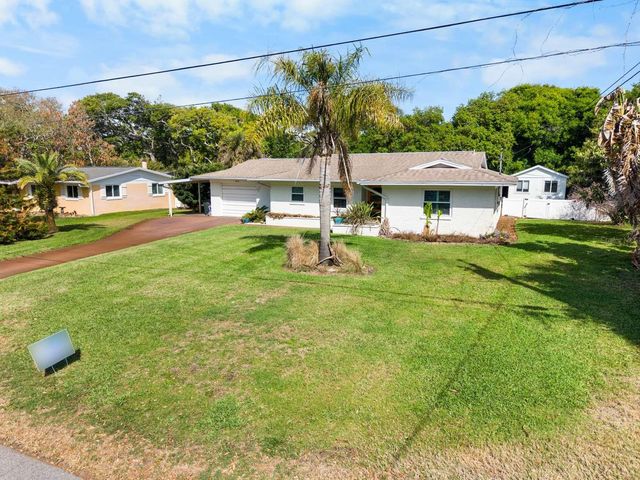 812 E 13TH AVENUE, New Smyrna Beach, FL 32169