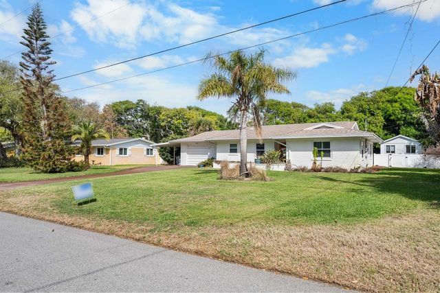 812 E 13TH AVENUE, New Smyrna Beach, FL 32169